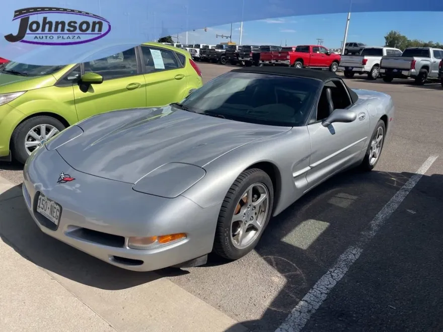 2004 Chevrolet Corvette Base photo 1