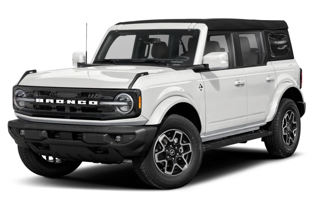 2025 Ford Bronco Outer Banks photo 1
