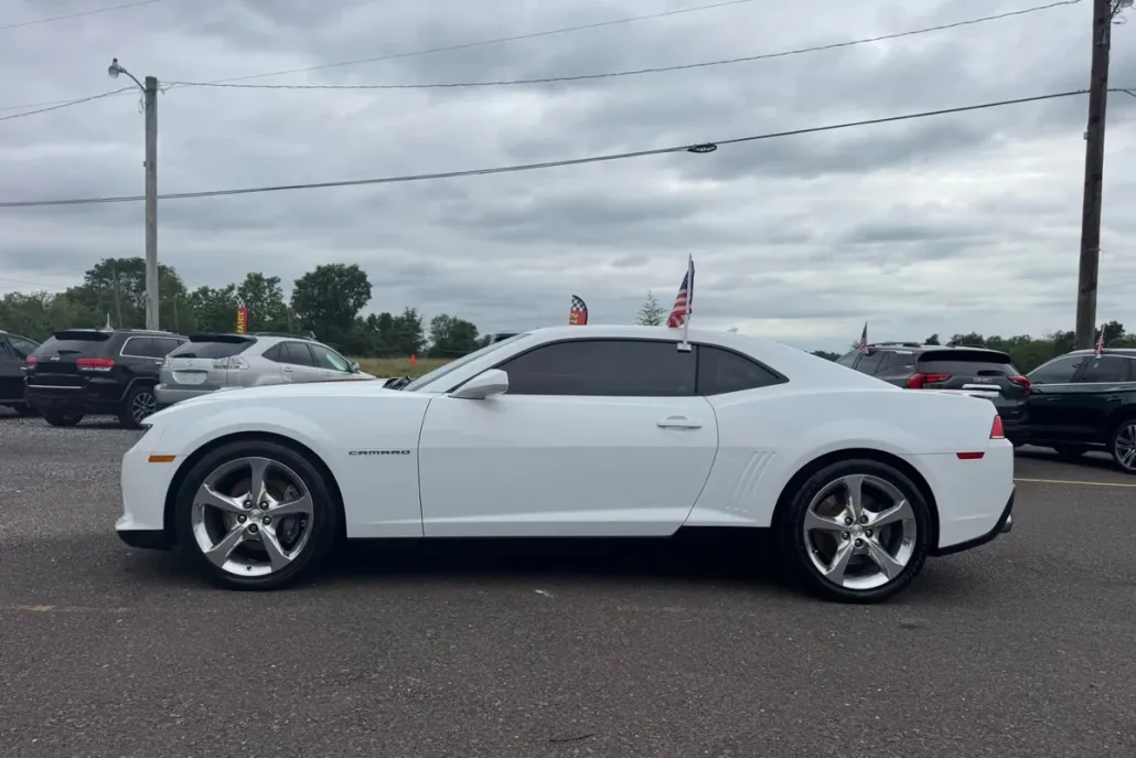2015 Chevrolet Camaro SS Coupe photo 1