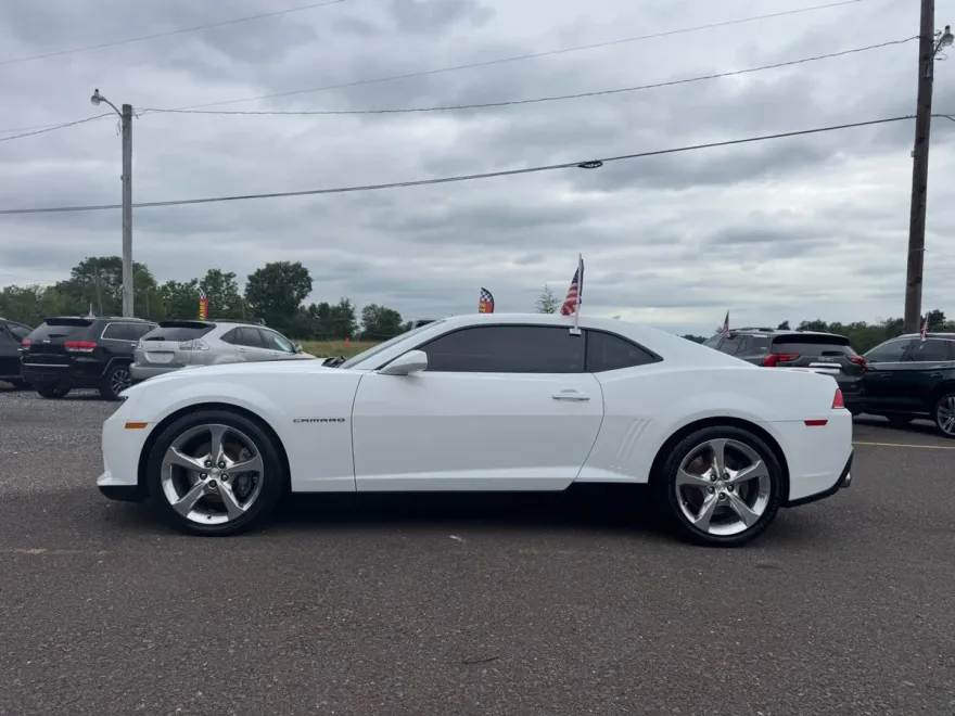 2015 Chevrolet Camaro SS Coupe photo 1