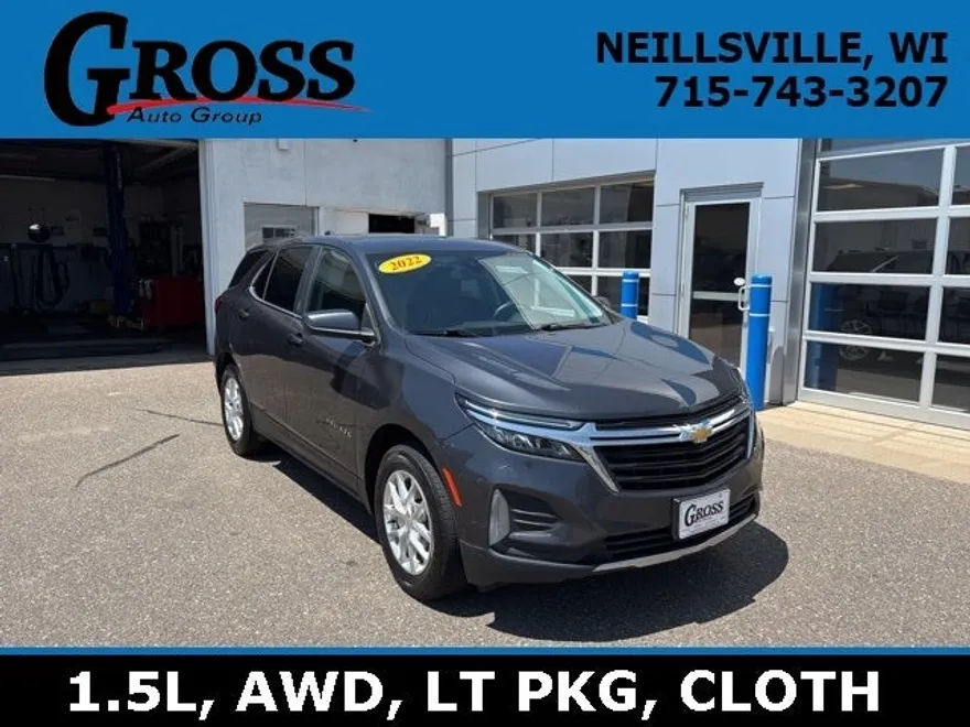 2022 Chevrolet Equinox LT photo 1