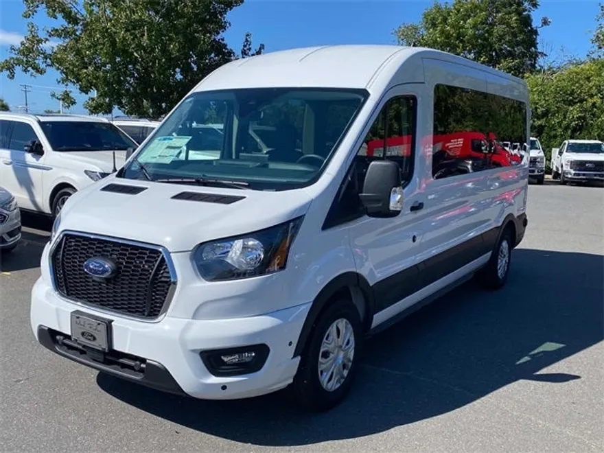 2025 Ford Transit Passenger XLT photo 1