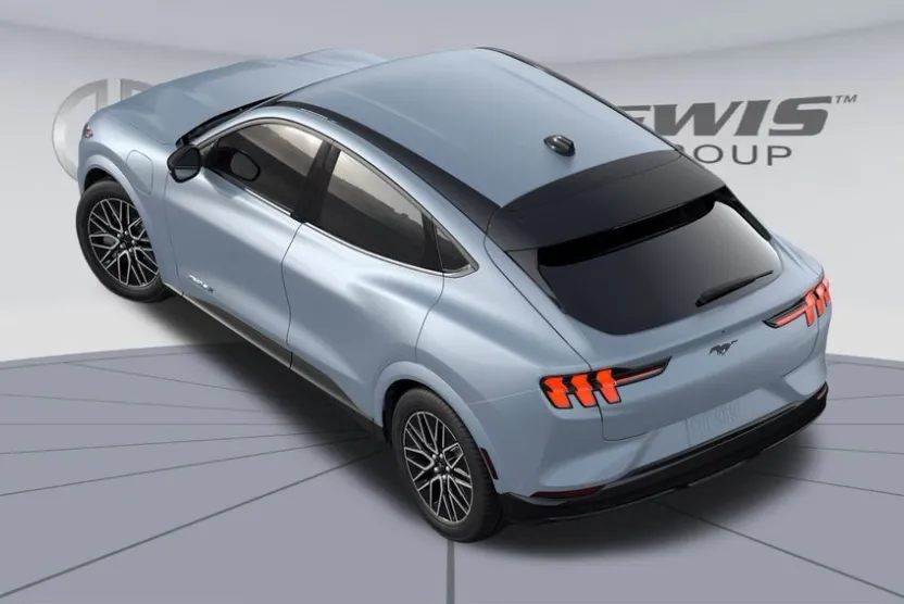 2025 Ford Mustang Mach-E Premium photo 1