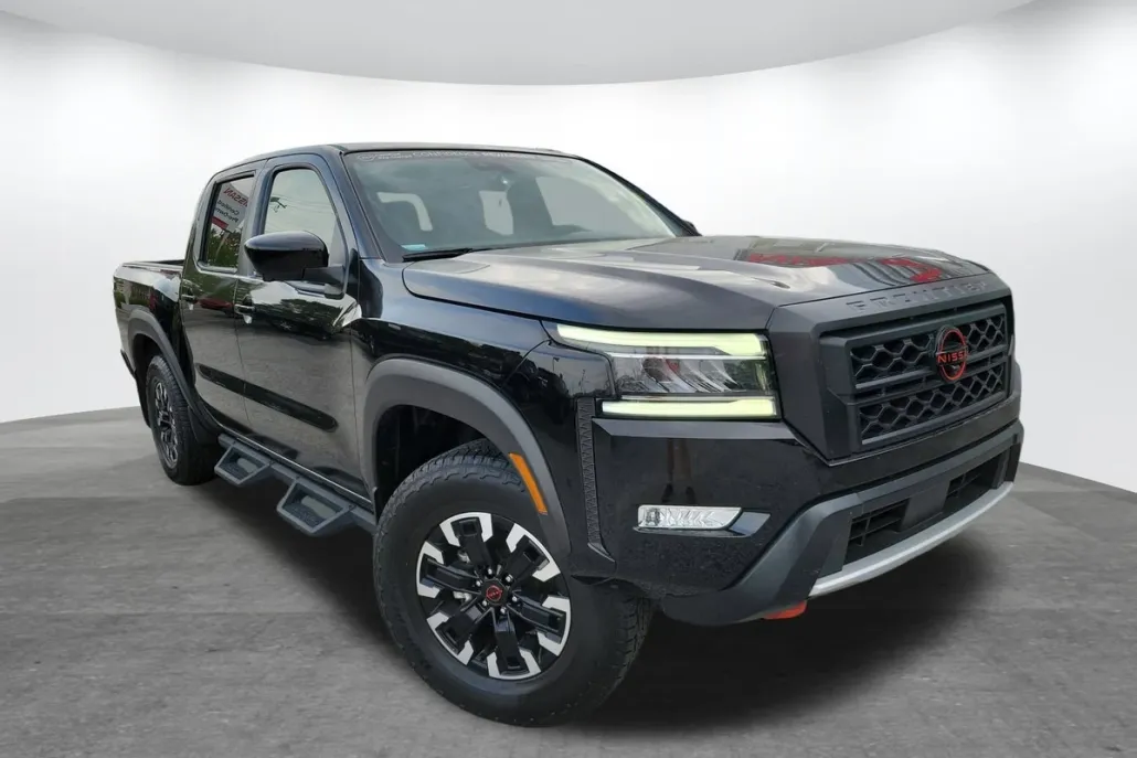 2024 Nissan Frontier PRO-4X photo 1