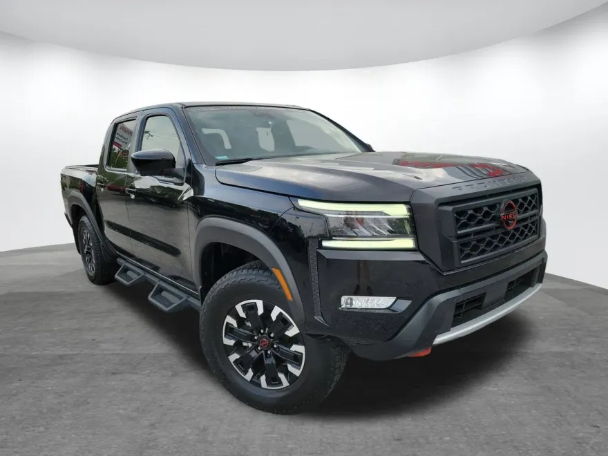 2024 Nissan Frontier PRO-4X photo 1