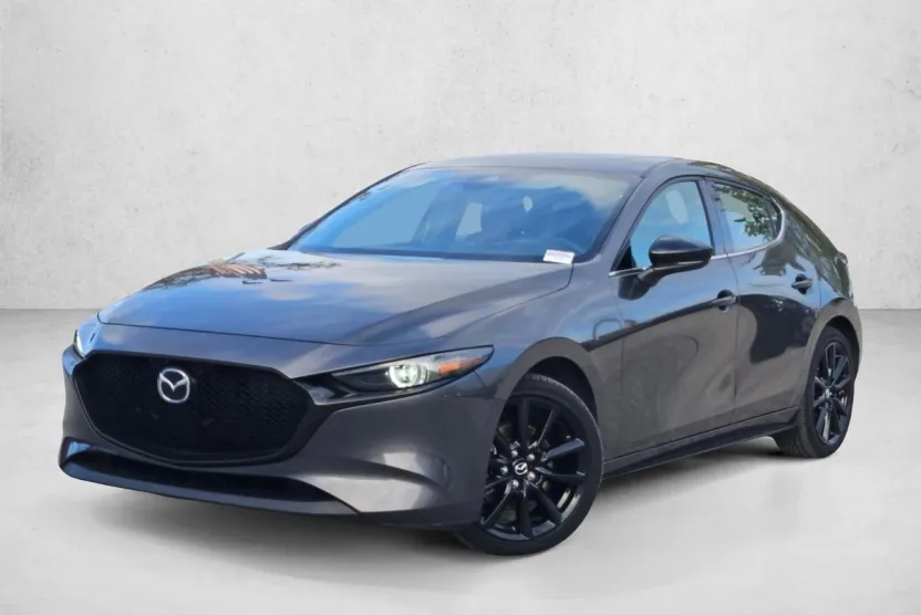 2022 Mazda Mazda3 2.5 Turbo Hatchback photo 1