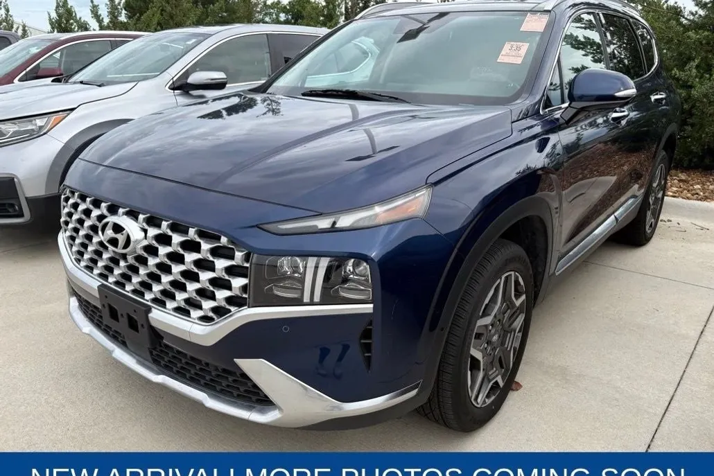 2023 Hyundai Santa Fe Limited photo 1