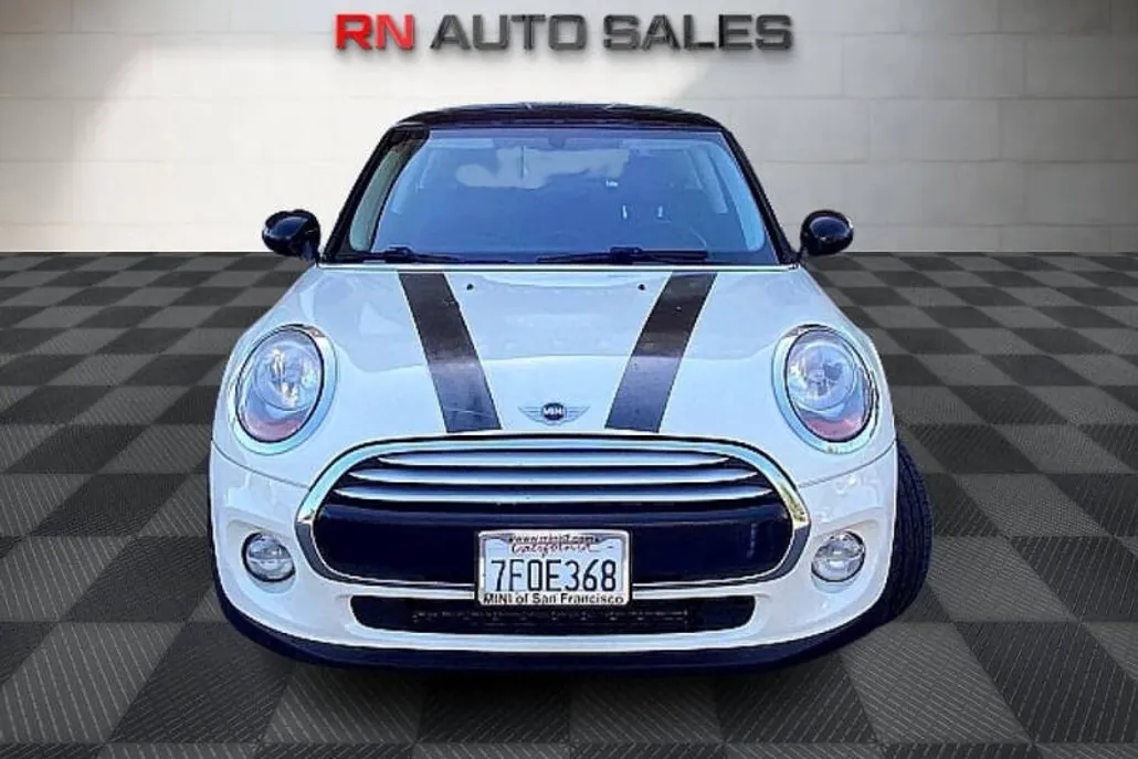 2014 Mini Cooper Hardtop photo 1