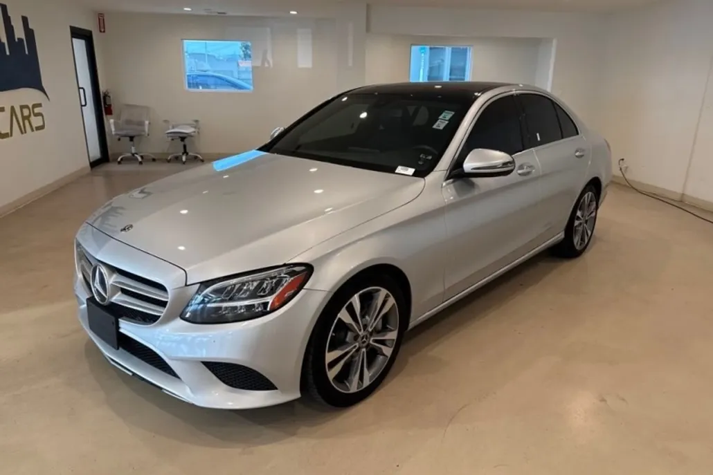 2021 Mercedes Benz C 300 photo 1