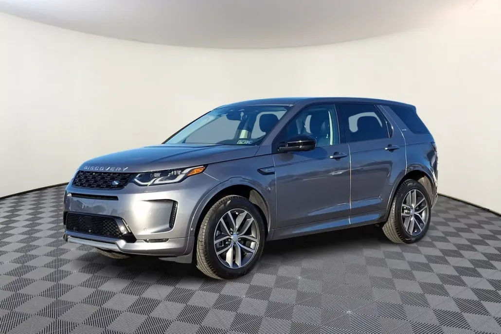 2025 Land Rover Discovery Sport S photo 1