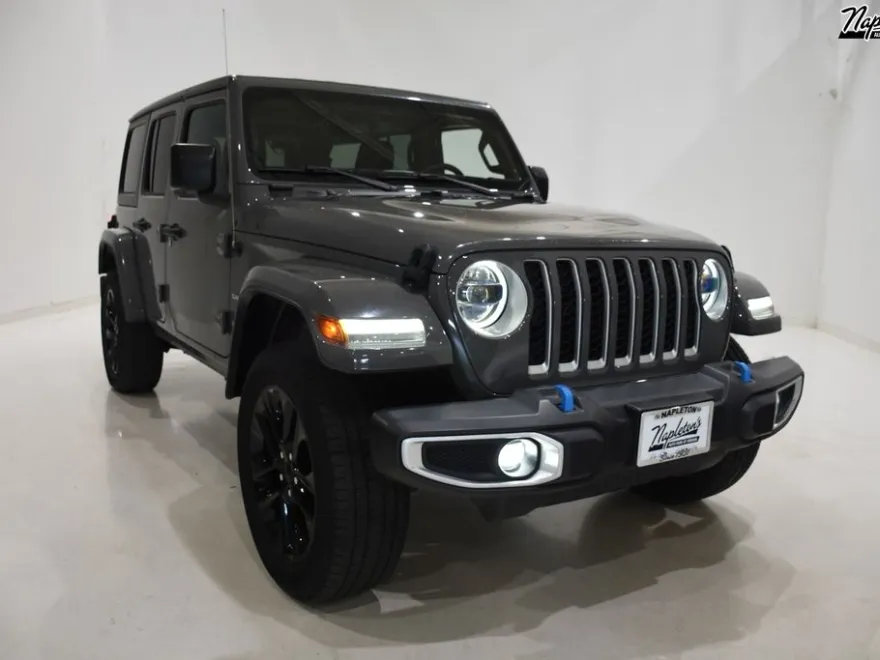2023 Jeep Wrangler Sahara 4xe photo 1
