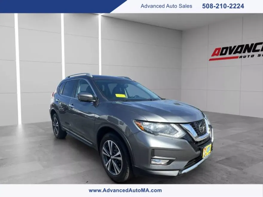 2018 Nissan Rogue SL photo 1