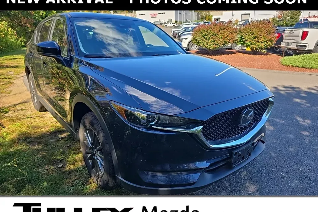 2021 Mazda CX-5 Touring photo 1