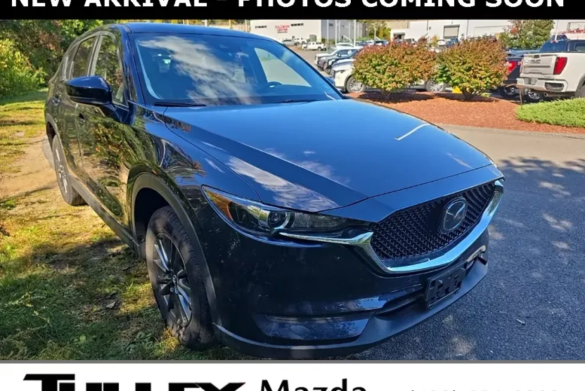 2021 Mazda CX-5 Touring photo 1