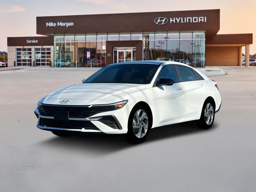 2025 Hyundai Elantra SEL Sport photo 1