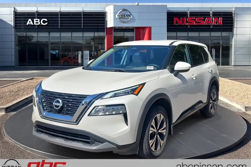 2023 Nissan Rogue SV photo 1