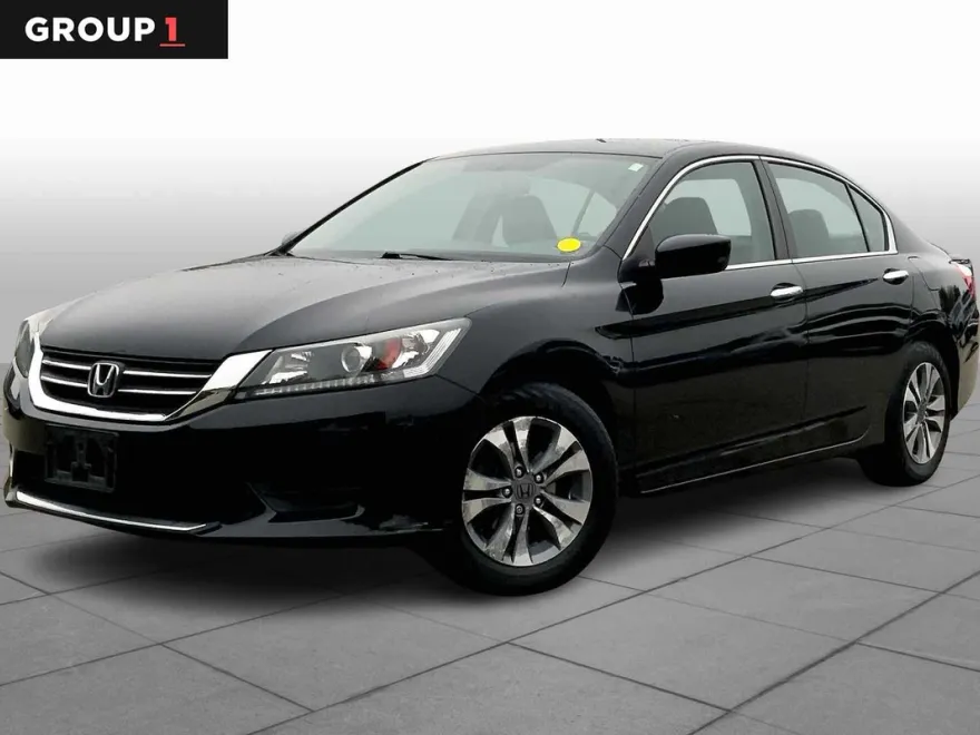 2015 Honda Accord LX photo 1