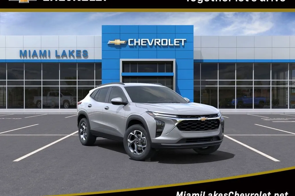 2025 Chevrolet Trax LT photo 1