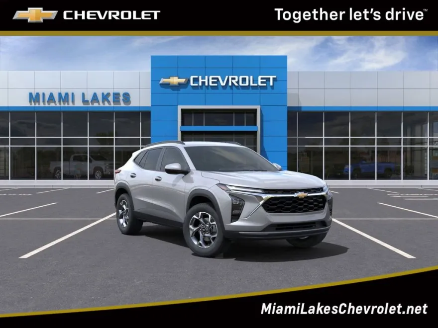 2025 Chevrolet Trax LT photo 1