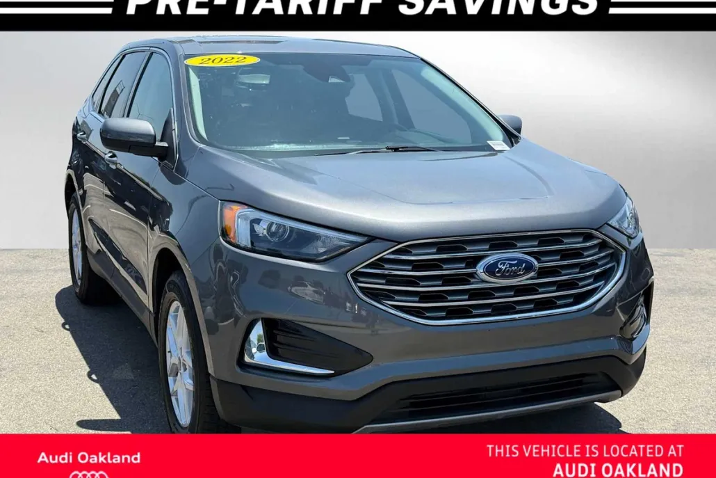 2022 Ford Edge SEL photo 1