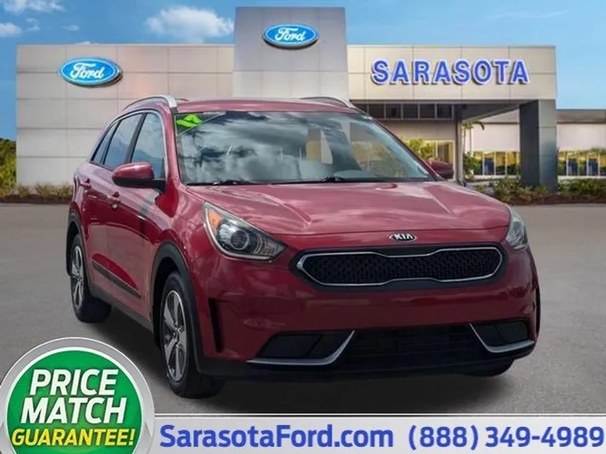 2017 Kia Niro LX photo 1