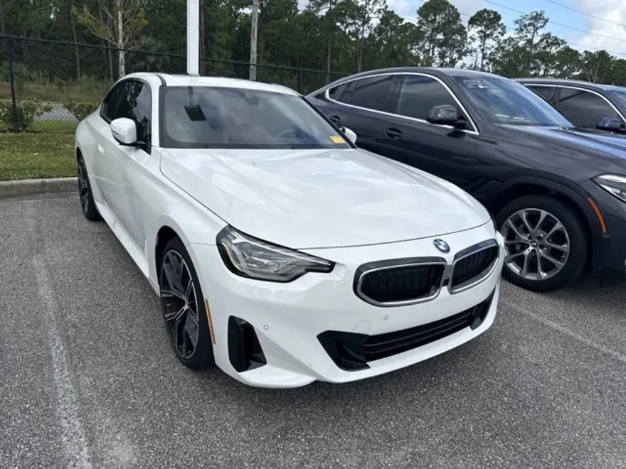 2023 Bmw 230i xDrive photo 1
