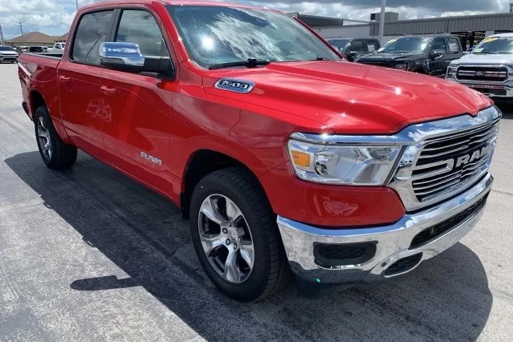 2024 Ram 1500 Laramie photo 1