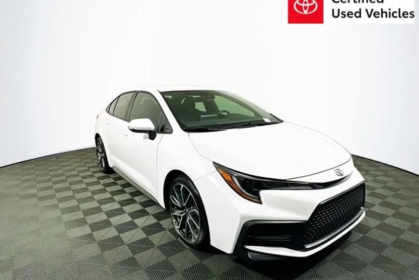 2022 Toyota Corolla SE photo 1