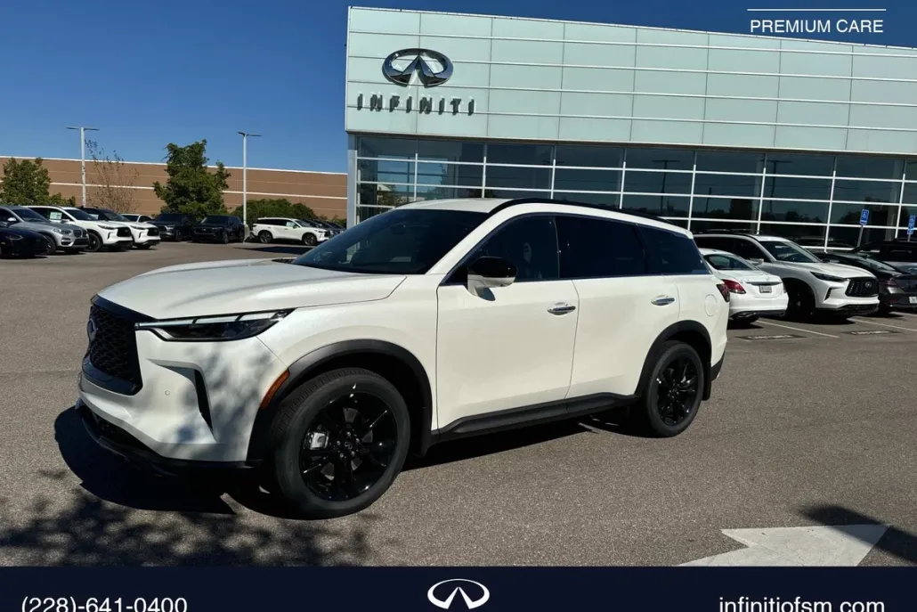 2025 Infiniti QX60 Luxe photo 1