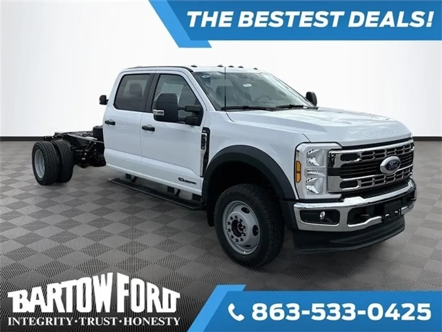 2024 Ford F-550 photo 1