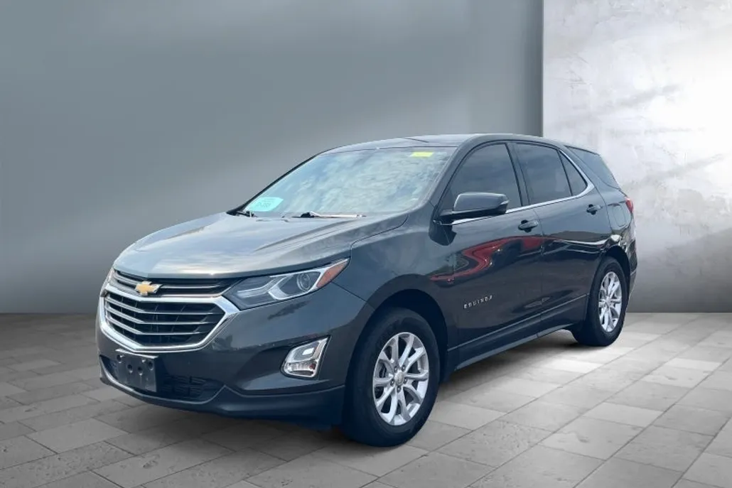 2019 Chevrolet Equinox LT photo 1