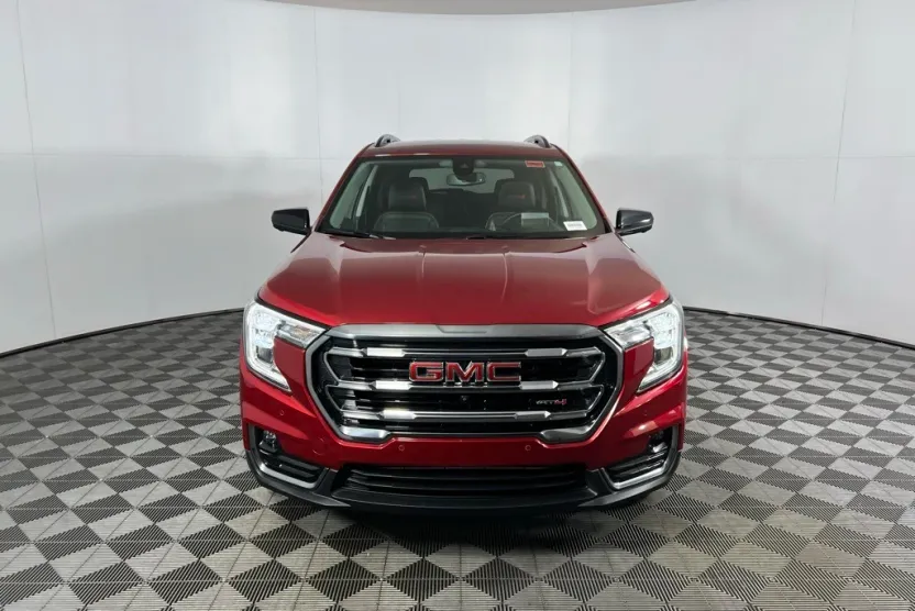 2024 Gmc Terrain AT4 photo 1
