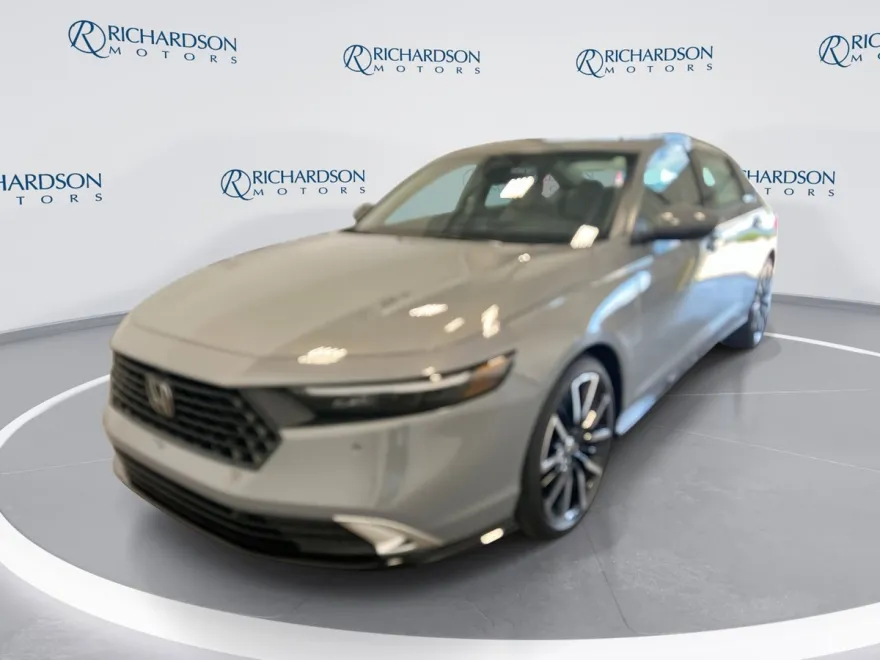 2025 Honda Accord Hybrid Touring photo 1