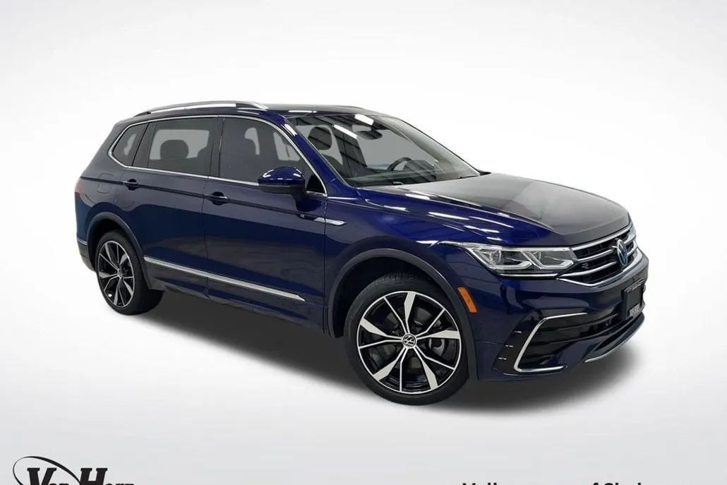 2022 Volkswagen Tiguan SEL Premium R-Line photo 1