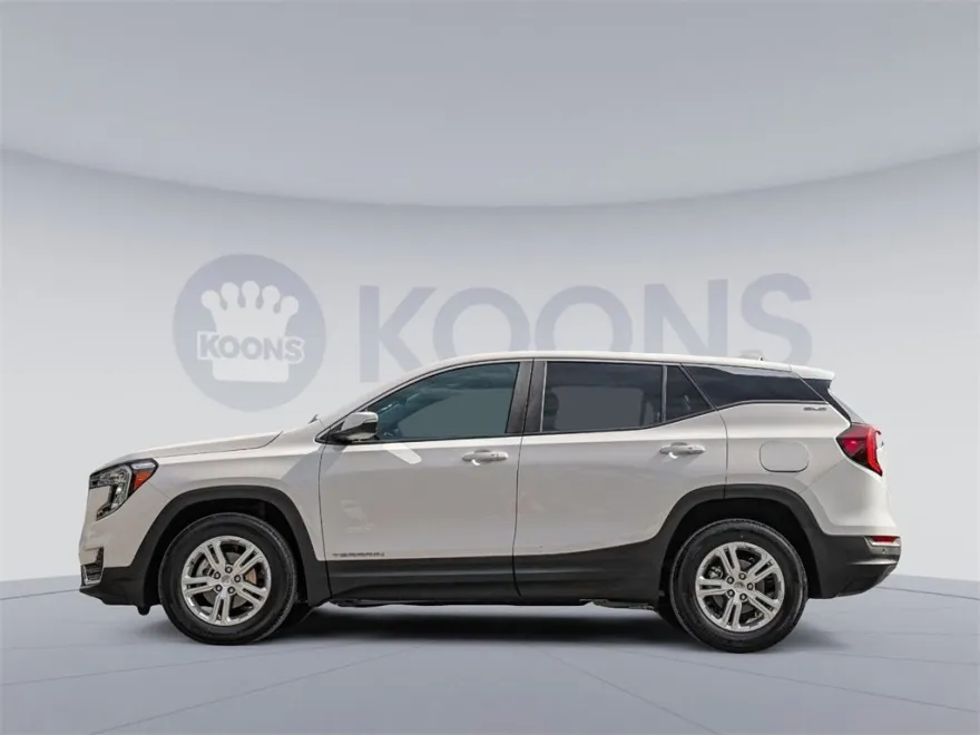 2022 Gmc Terrain SLE photo 1