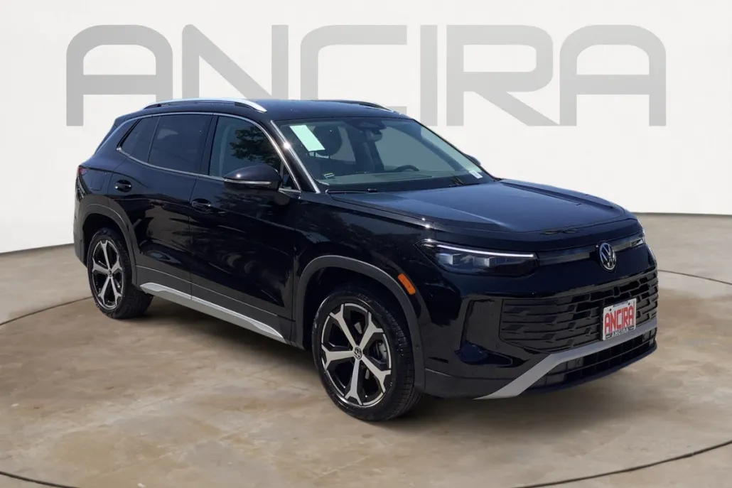 2025 Volkswagen Tiguan SE photo 1