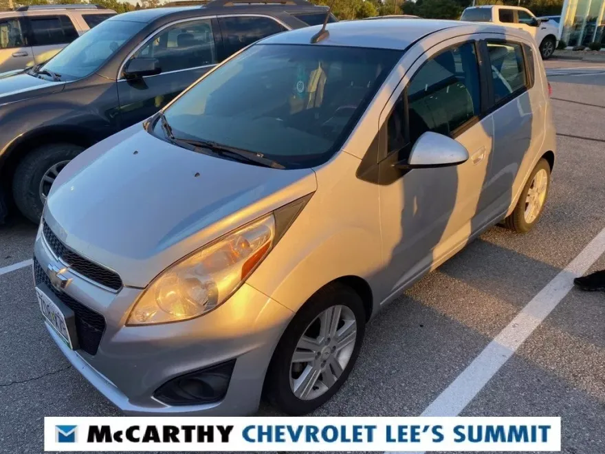 2014 Chevrolet Spark LT photo 1