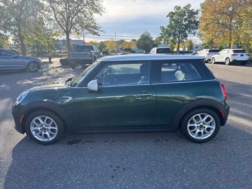 2019 Mini Cooper 2 Door Hardtop Signature photo 1
