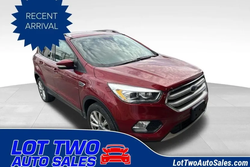 2018 Ford Escape Titanium photo 1