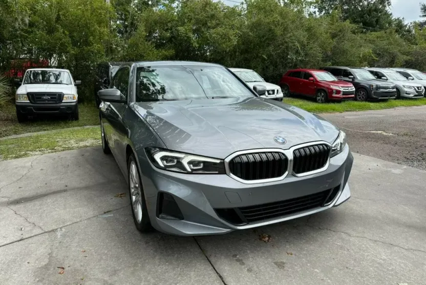 2024 Bmw 330i photo 1