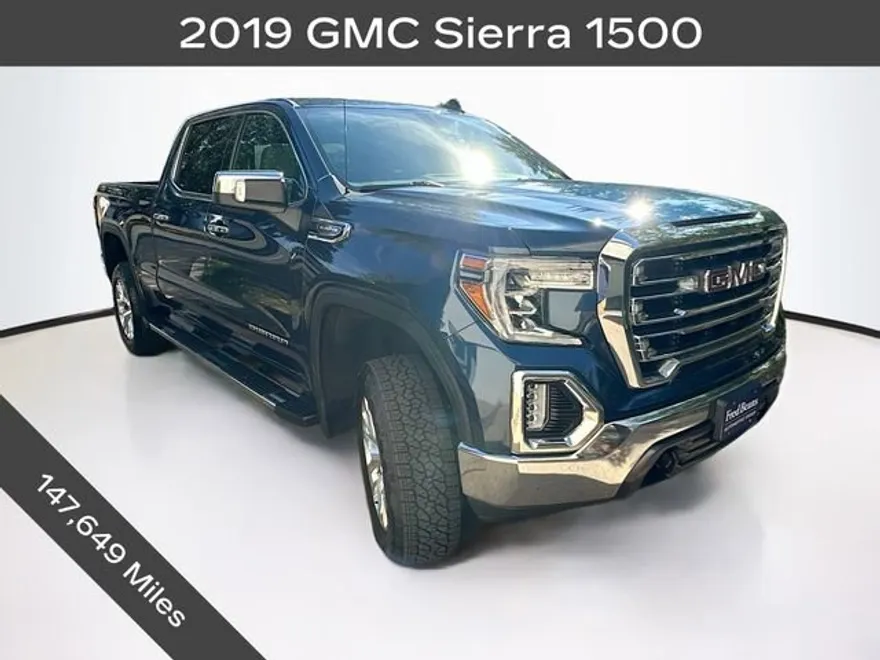 2019 Gmc Sierra 1500 SLT photo 1