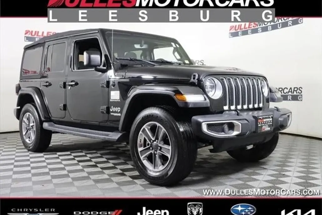 2019 Jeep Wrangler Unlimited Sahara photo 1