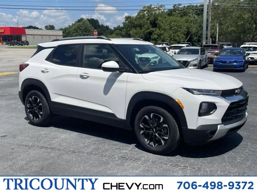2023 Chevrolet Trailblazer LT photo 1