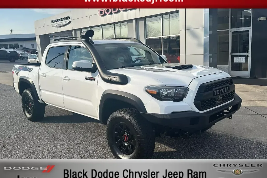2019 Toyota Tacoma 4x4 TRD Pro photo 1