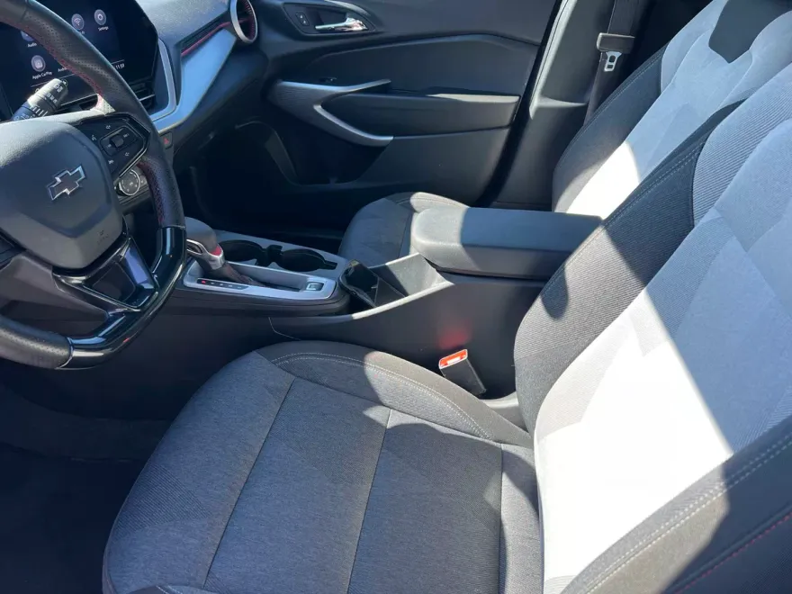 2024 Chevrolet Trax photo 9