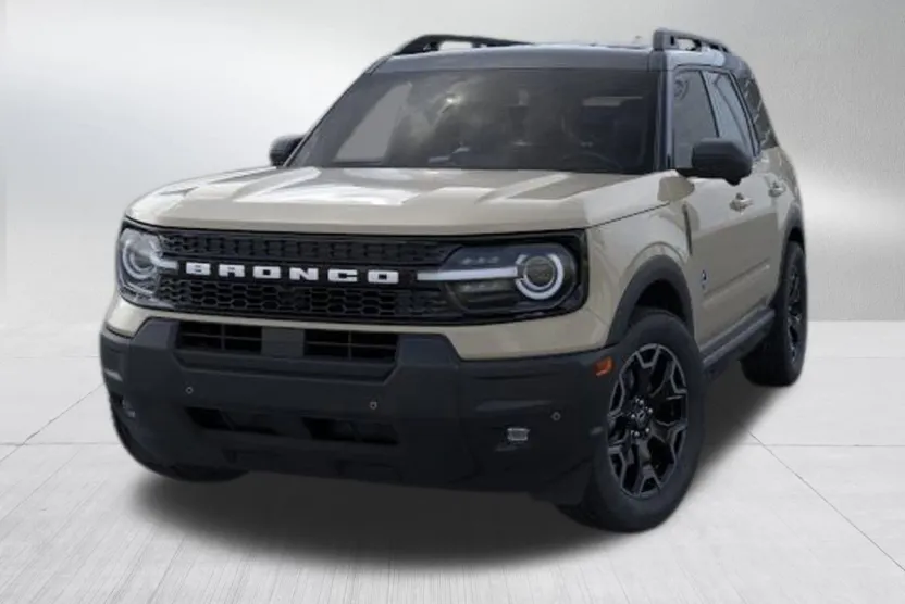 2025 Ford Bronco Sport Outer Banks photo 1