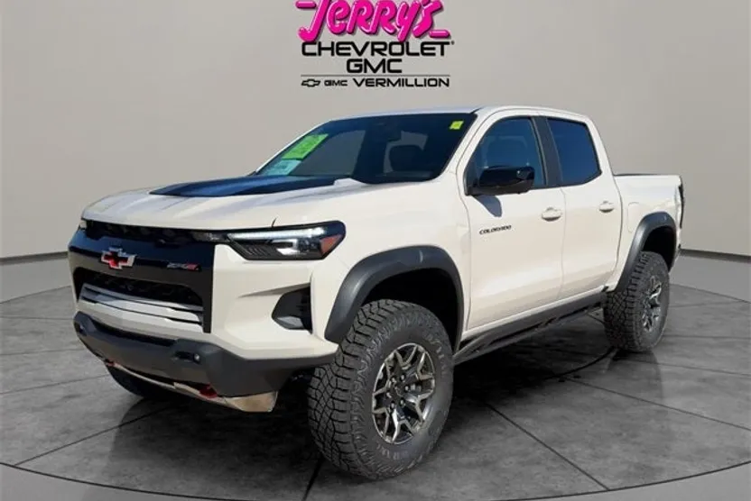 2026 Chevrolet Colorado ZR2 photo 1
