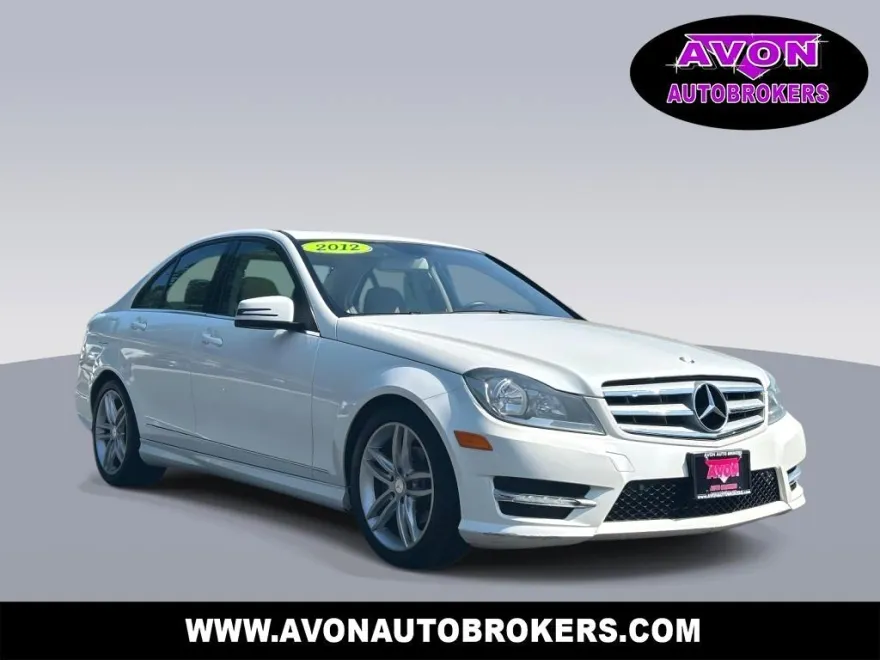 2012 Mercedes Benz C 300 Luxury Sedan photo 1