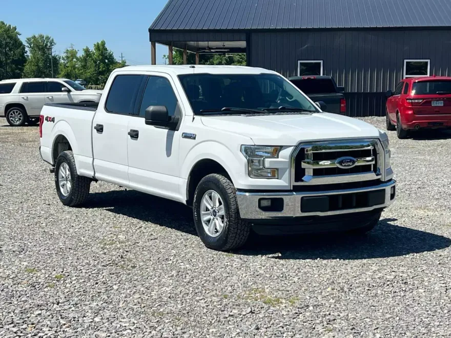2016 Ford F-150 photo 1