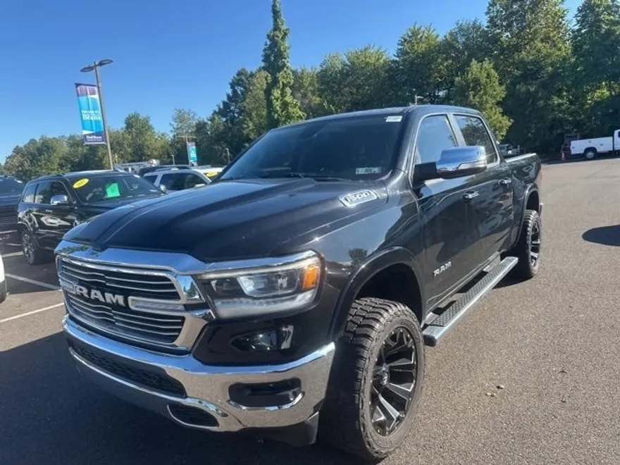 2019 Ram 1500 Laramie photo 1
